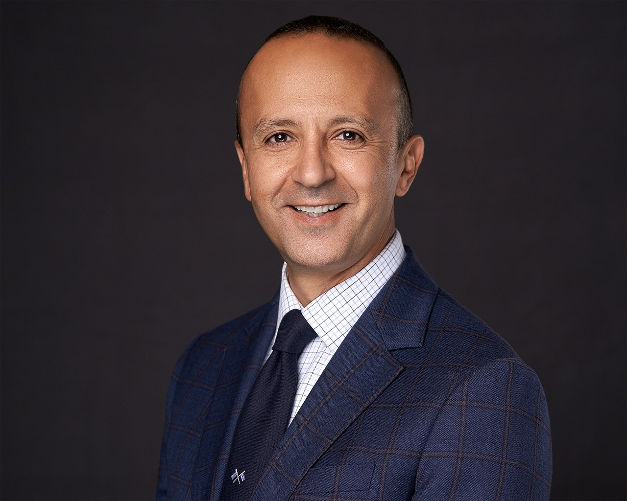 Headshot of Vafa Jamali